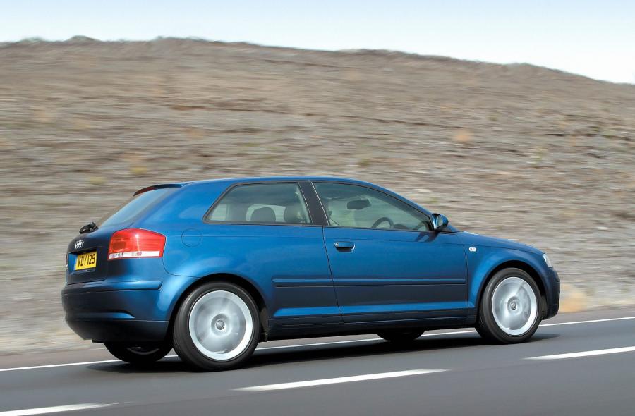  Audi A3 3.2 Quattro (8P) 2003 года  (UK) (фото 2 из 4)